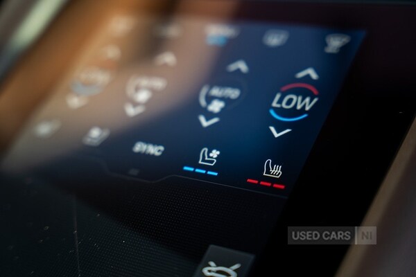 Used Porsche Taycan 2021 for sale - 77770125: Photo 56