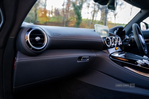 Used Mercedes-Benz AMG GT 2017 for sale - 76715685: Photo 64