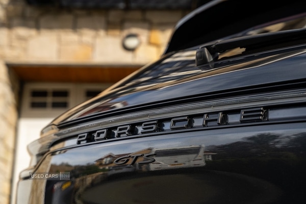 Used Porsche Macan 2020 for sale - 77893290: Photo 12