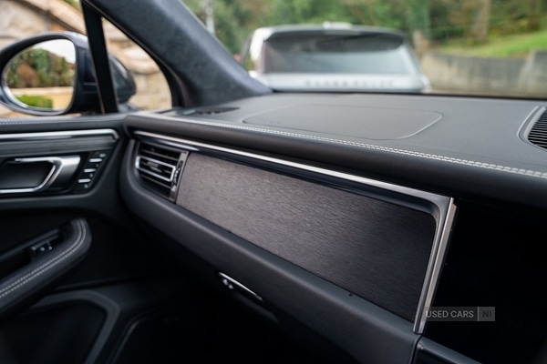 Used Porsche Macan 2020 for sale - 77893290: Photo 56