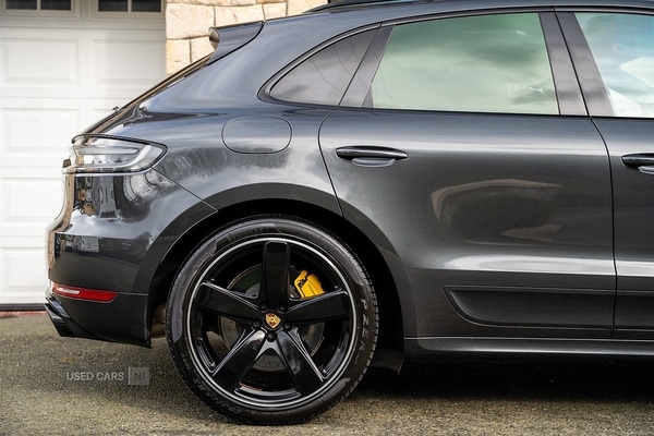 Used Porsche Macan 2020 for sale - 77893290: Photo 6