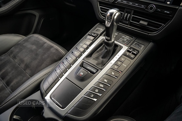 Used Porsche Macan 2020 for sale - 77893290: Photo 88