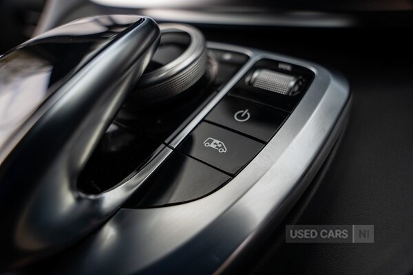 Used Mercedes-Benz V-Class 2019 for sale - 77479845: Photo 73