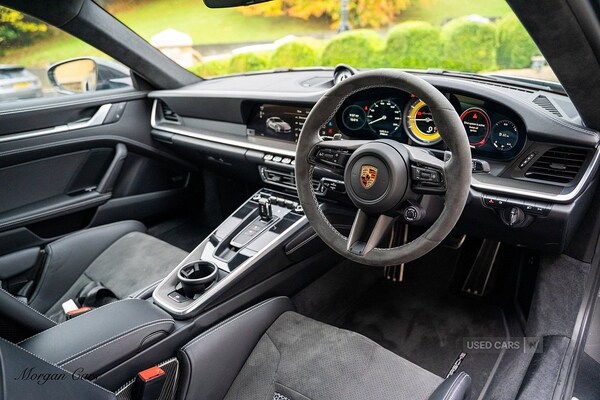 Used Porsche 911 2023 for sale - 76486180: Photo 51