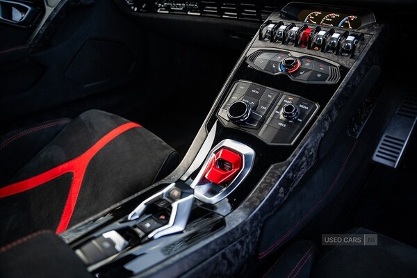 Used Lamborghini Huracan 2018 for sale - 77785166: Photo 52