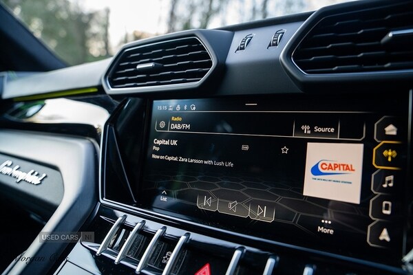 Used Lamborghini Urus 2022 for sale - 77217860: Photo 83