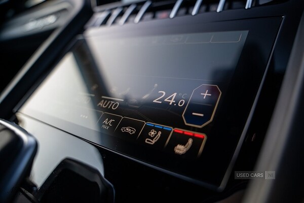 Used Lamborghini Urus 2022 for sale - 77217860: Photo 87