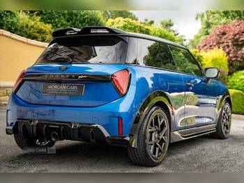 Used MINI Hatch 2025 for sale - 75298700: Photo
