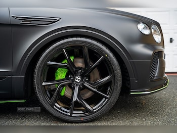 Used Bentley Bentayga 2025 for sale - 76998658: Photo