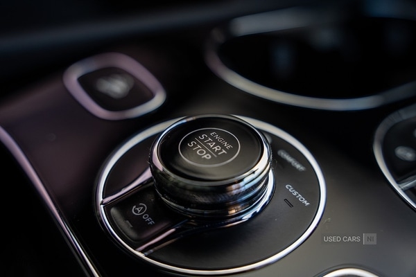 Used Bentley Bentayga 2025 for sale - 76998658: Photo 64