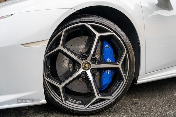 Used Lamborghini Huracan 2020 for sale - 76646559: Photo 30