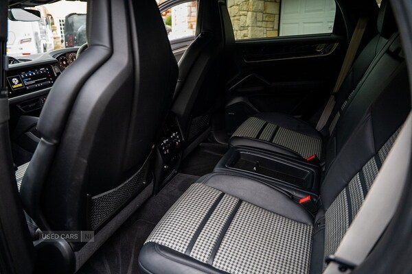 Used Porsche Cayenne for sale - 78102031: Photo 62