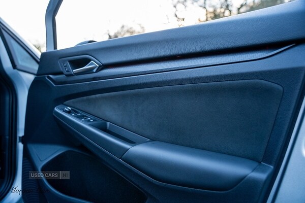 Used Volkswagen Golf 2024 for sale - 77132139: Photo 37