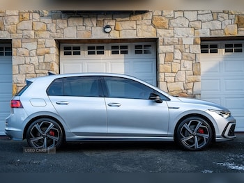 Used Volkswagen Golf 2024 for sale - 77132139: Photo