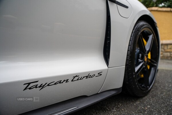 Used Porsche Taycan 2023 for sale - 78205718: Photo 7