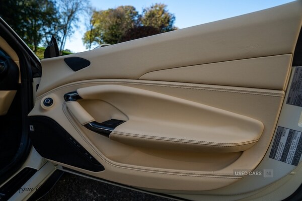 Used Ferrari F8 Spider 2021 for sale - 77121087: Photo 43