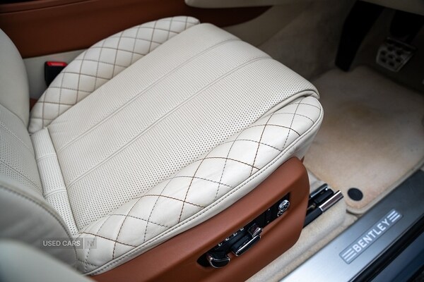 Used Bentley Bentayga 2016 for sale - 78048492: Photo 48