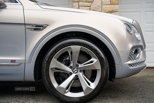 Used Bentley Bentayga 2016 for sale - 78048492: Photo 5