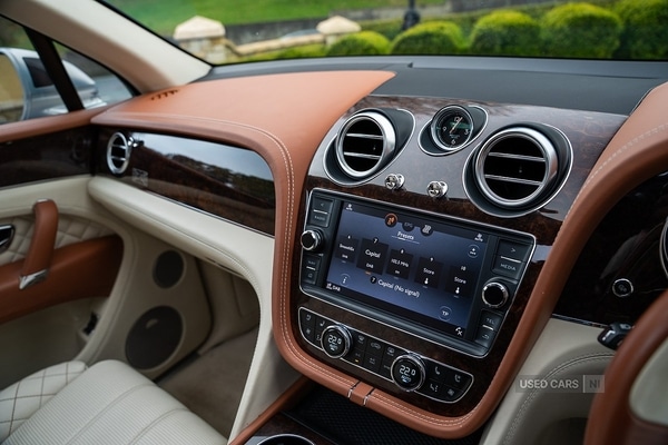 Used Bentley Bentayga 2016 for sale - 78048492: Photo 55