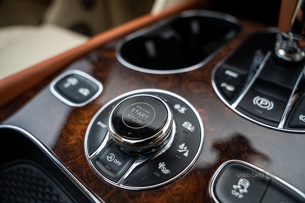 Used Bentley Bentayga 2016 for sale - 78048492: Photo 58