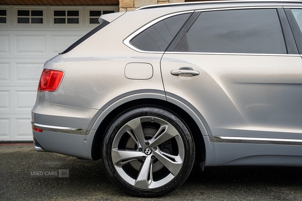 Used Bentley Bentayga 2016 for sale - 78048492: Photo 6