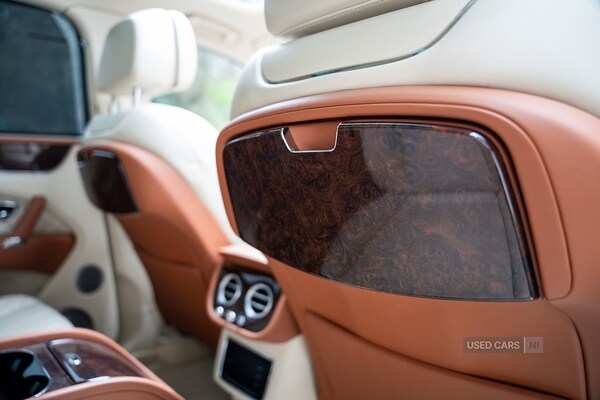 Used Bentley Bentayga 2016 for sale - 78048492: Photo 64