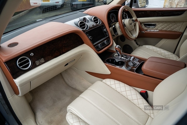 Used Bentley Bentayga 2016 for sale - 78048492: Photo 76