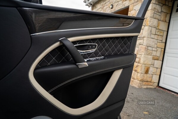 Used Bentley Bentayga 2019 for sale - 76073485: Photo 53