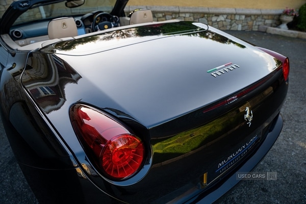 Used Ferrari California 2010 for sale - 78087523: Photo 16