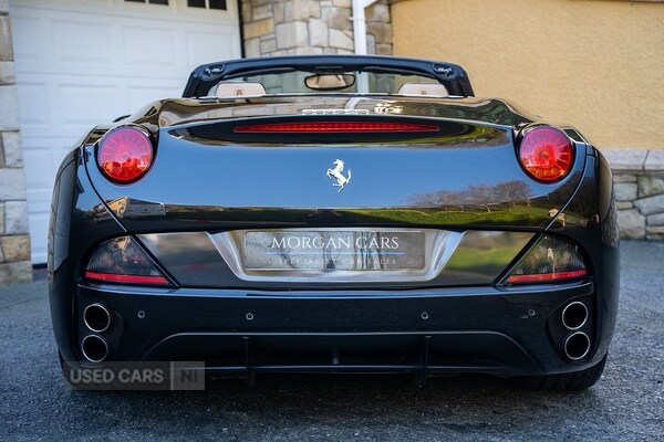 Used Ferrari California 2010 for sale - 78087523: Photo 17