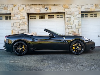Used Ferrari California 2010 for sale - 78087523: Photo