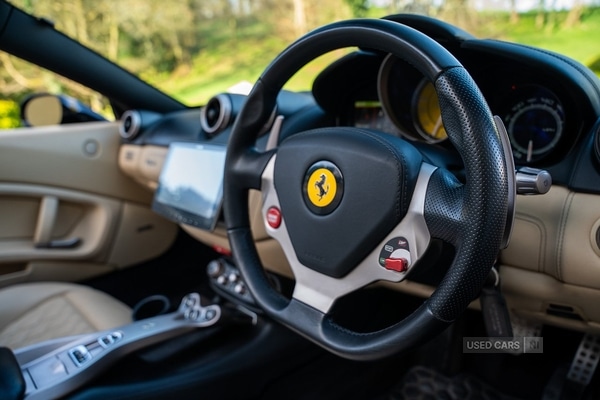 Used Ferrari California 2010 for sale - 78087523: Photo 48