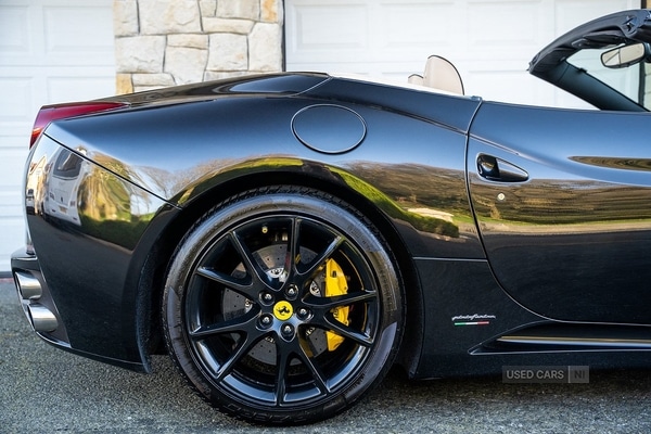 Used Ferrari California 2010 for sale - 78087523: Photo 5