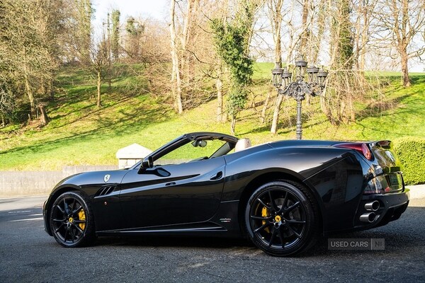 Used Ferrari California 2010 for sale - 78087523: Photo 95