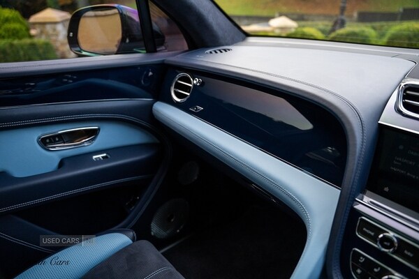 Used Bentley Bentayga 2021 for sale - 76743670: Photo 54