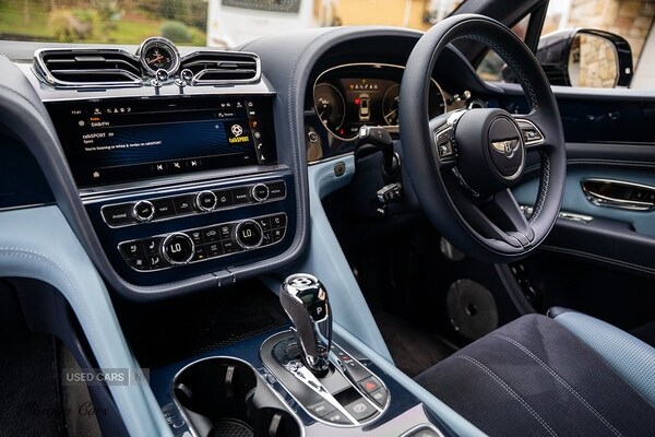 Used Bentley Bentayga 2021 for sale - 76743670: Photo 75