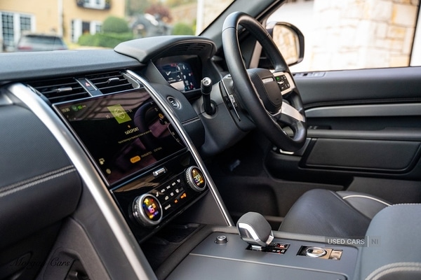 Used Land Rover Discovery 2023 for sale - 76522934: Photo 76