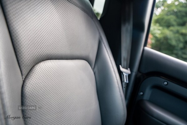 Used Land Rover Defender 2022 for sale - 75659429: Photo 74