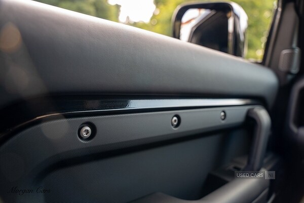 Used Land Rover Defender 2022 for sale - 75659429: Photo 76