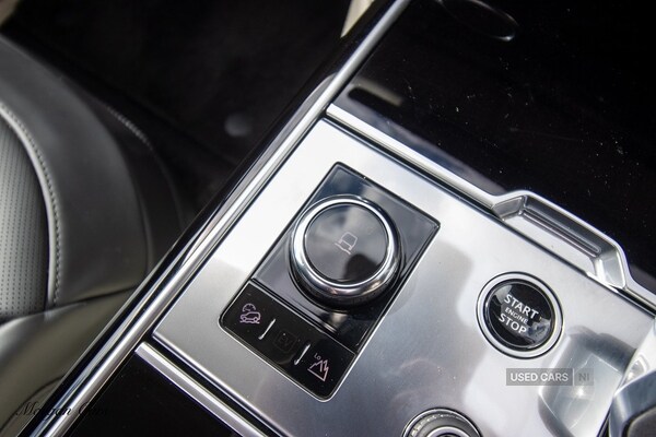 Used Land Rover Range Rover 2023 for sale - 76201656: Photo 25