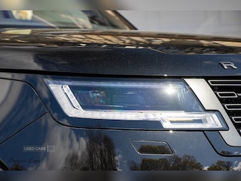 Used Land Rover Range Rover 2023 for sale - 76201656: Photo 4