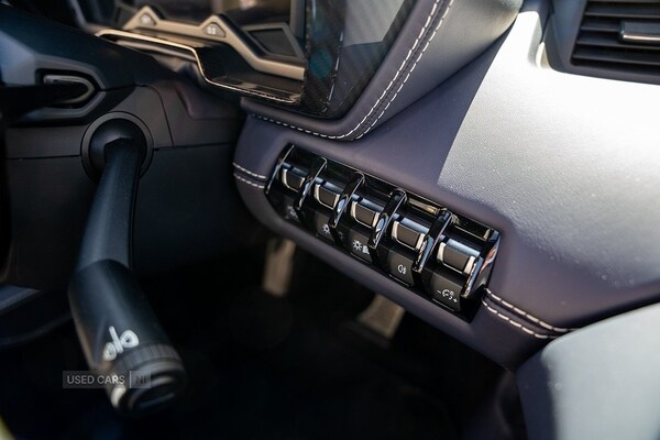 Used Lamborghini Aventador 2021 for sale - 78087553: Photo 84