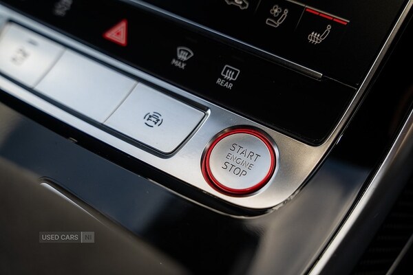 Used Audi RS Q8 2020 for sale - 77754638: Photo 60