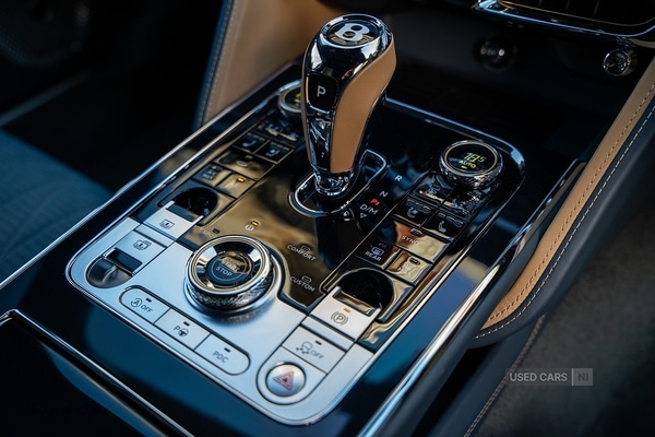 Used Bentley Flying Spur 2023 for sale - 76899807: Photo 57