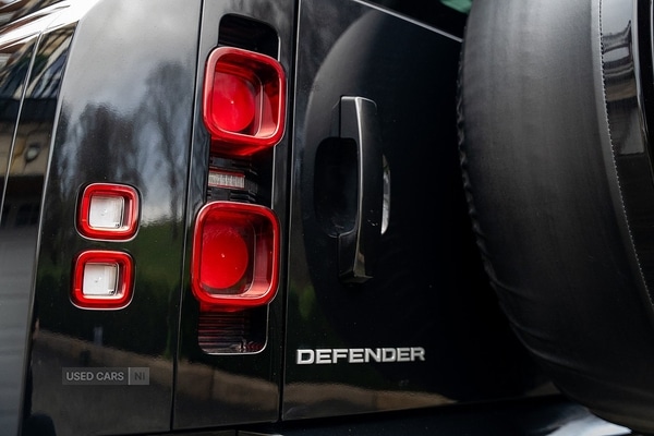 Used Land Rover Defender 2025 for sale - 77684861: Photo 15