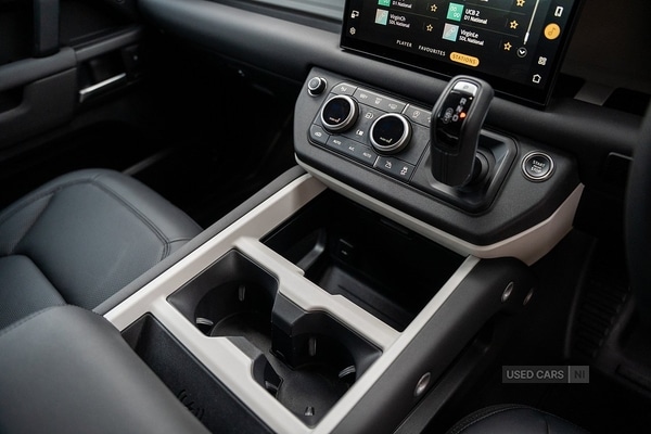 Used Land Rover Defender 2025 for sale - 77684861: Photo 57