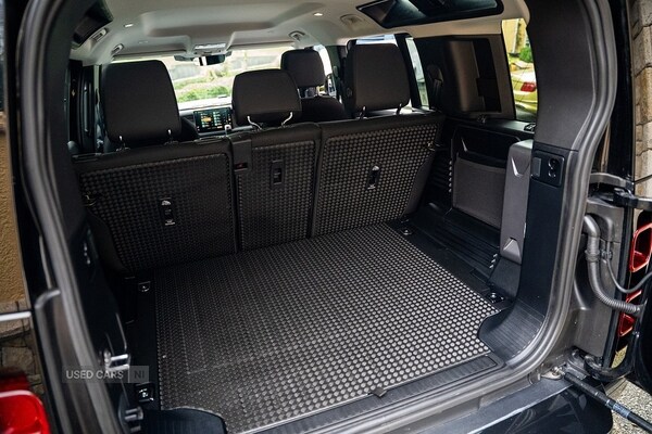 Used Land Rover Defender 2025 for sale - 77684861: Photo 71