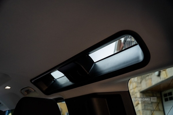 Used Land Rover Defender 2025 for sale - 77684861: Photo 72