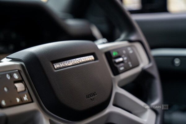 Used Land Rover Defender 2025 for sale - 77684861: Photo 80