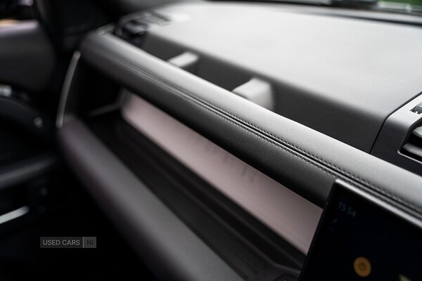 Used Land Rover Defender 2025 for sale - 77684861: Photo 90